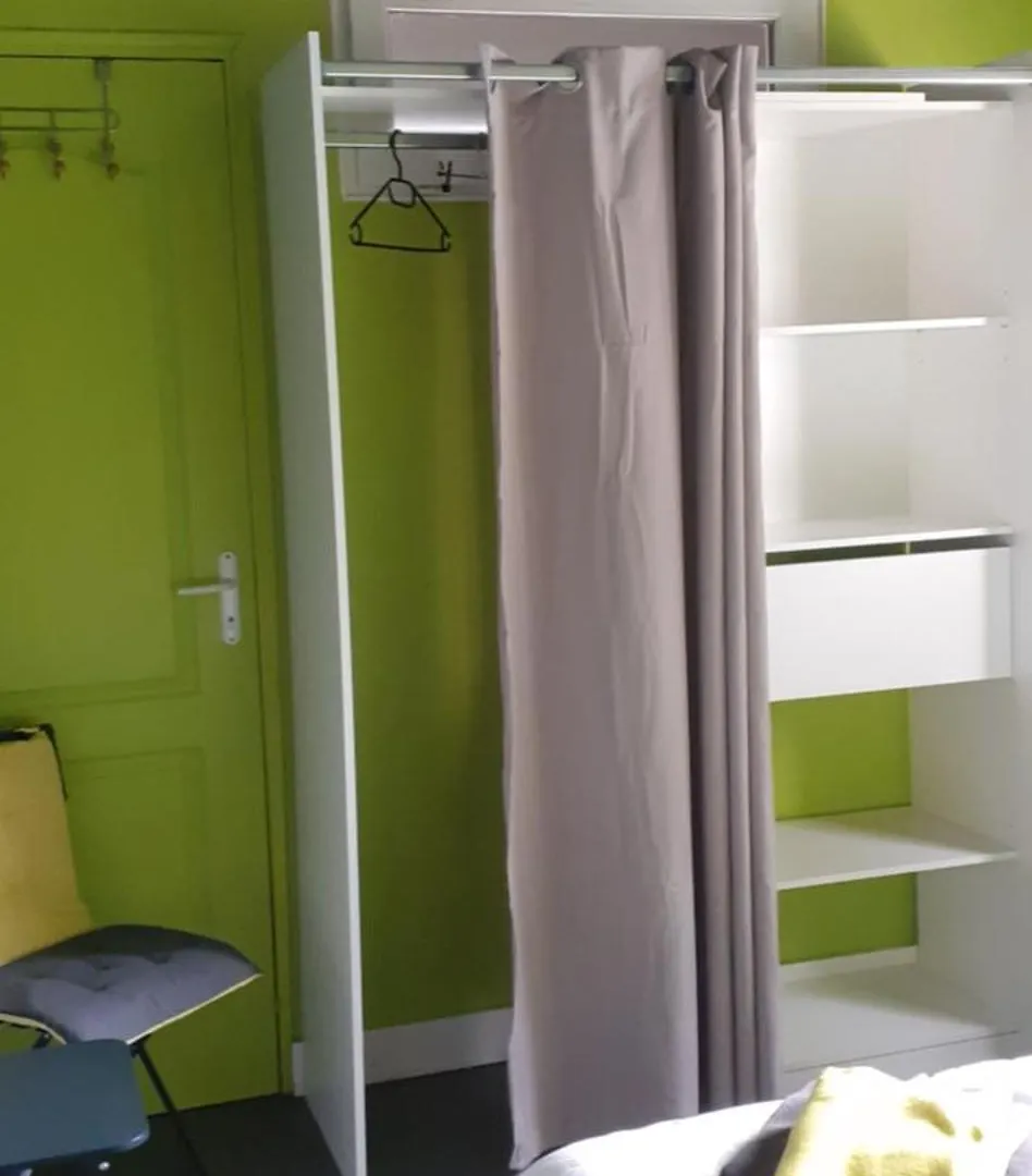 Location Saisonniere Avec Piscine Et Terrasse Au Pied Du Luberon Hotel Lauris 0*,